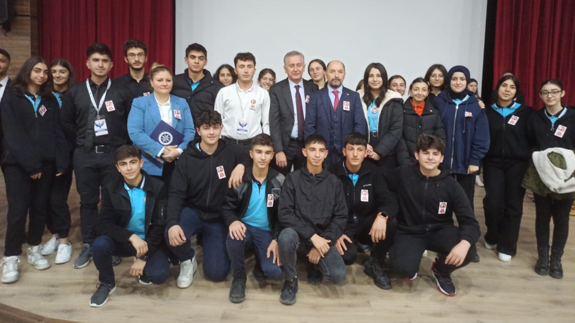 Öğrenclerimiz Ardahan Üniversitesi'nin Düzenlediği Konferansa Katıldı